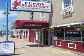 Iconic Fundy Restaurant & Dockside Suites : Street View
