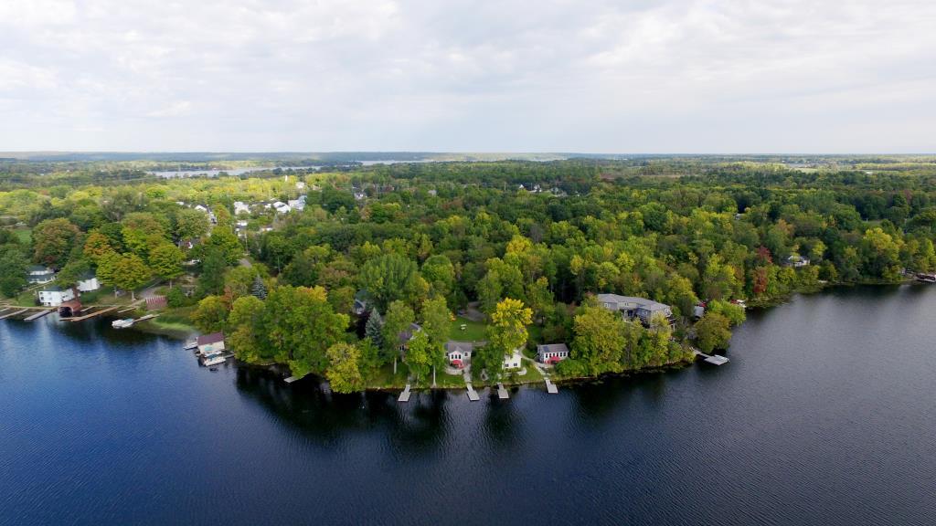 The CottagesatTurtlehill. Newboro, ON Inn for Sale