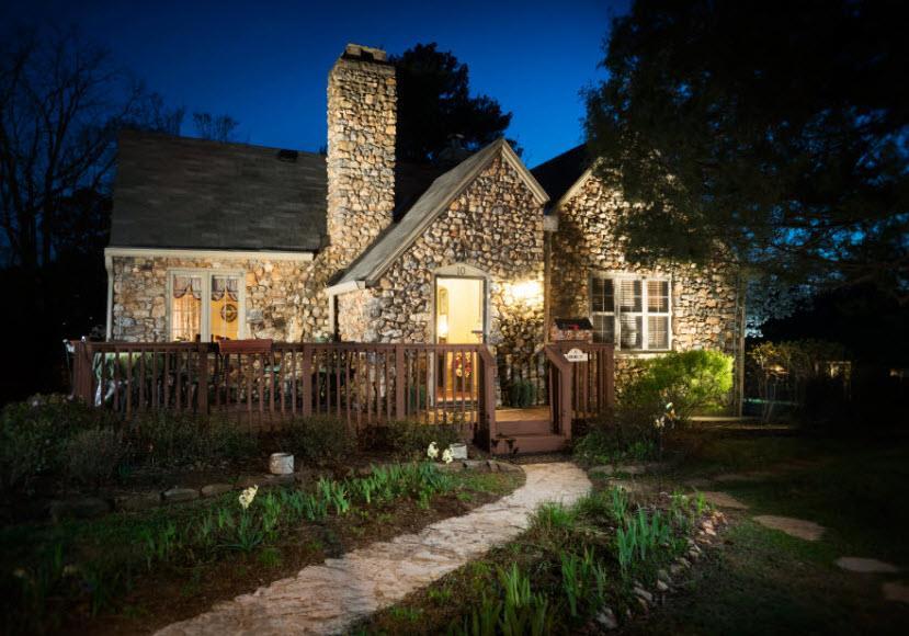 Rock Cottage Gardens B&B Inn Eureka Springs, AR Inn for Sale