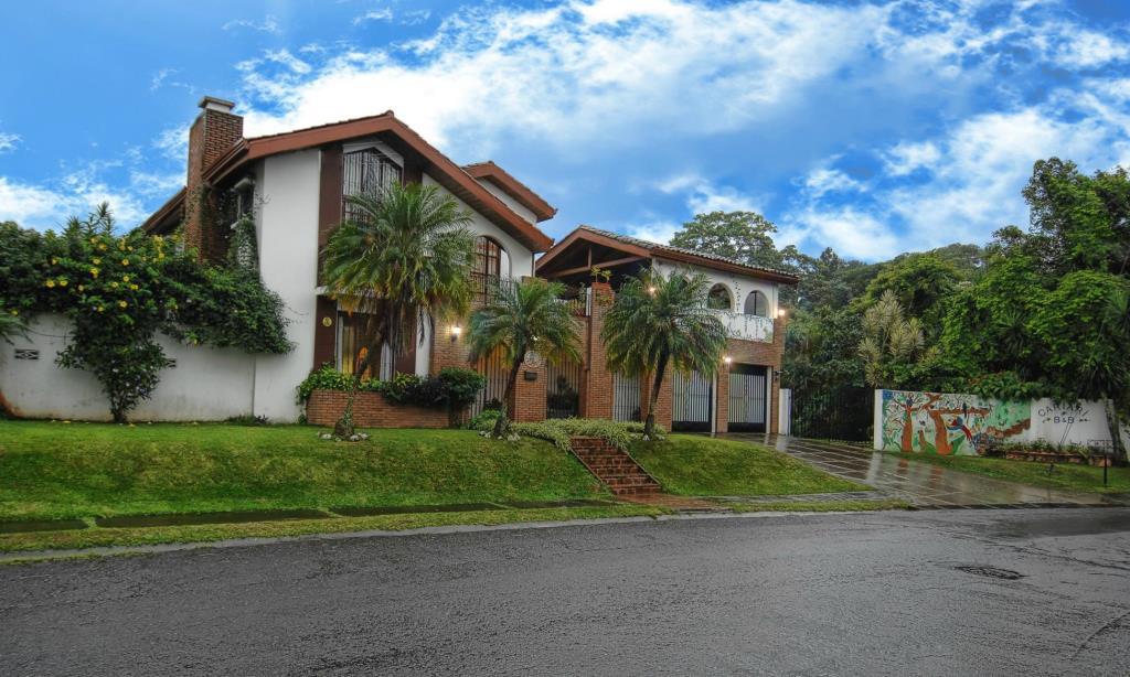 Cariari Bed and Breakfast Belen, Costa Rica Inn for Sale