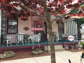 Campbell House B&B 5 units & Extended Stay 4 units: Campbell House B&B