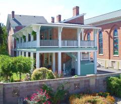  Azalea Manor Bed & Breakfast: back view of home