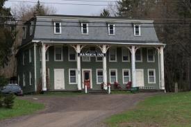 The Hamden Inn: 