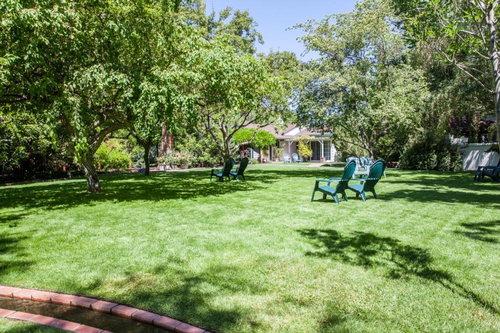 Joseph House Inn Bed & Breakfast CA Inn for Sale
