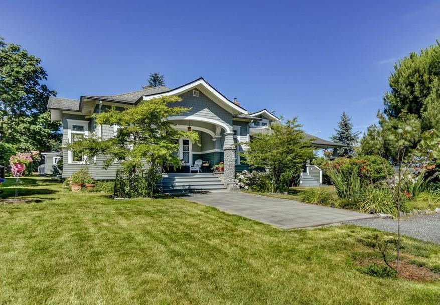 Kirk House Bed & Breakfast Friday Harbor, WA Inn for Sale