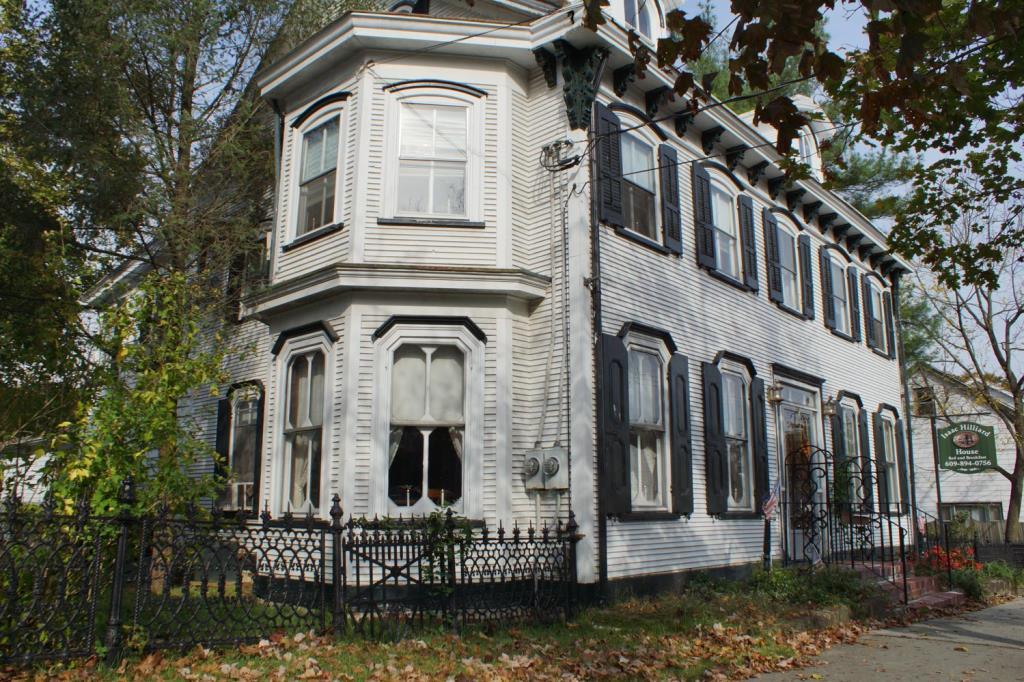 The Isaac Hilliard House Pemberton, NJ Inn for Sale