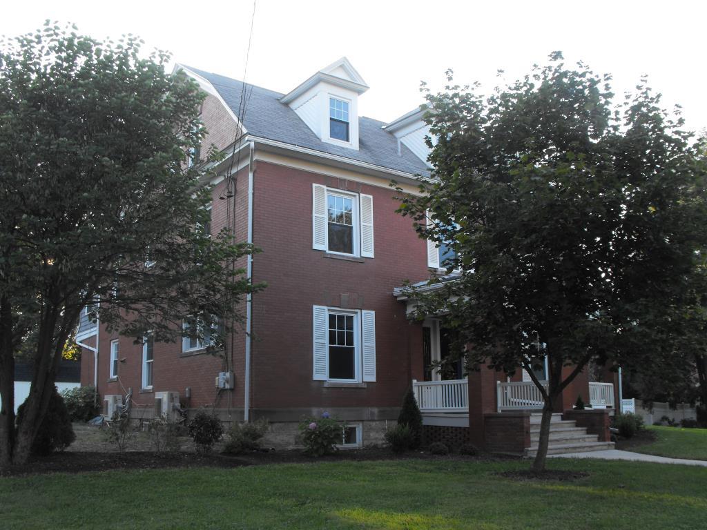 Zebra Home Bedford, PA Inn for Sale