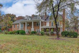 The Kivette House: Front Exterior