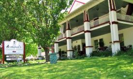 Armour's Hotel B & B: 