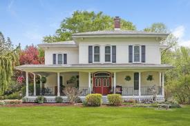 Monroe Manor Bed and Breakfast: 