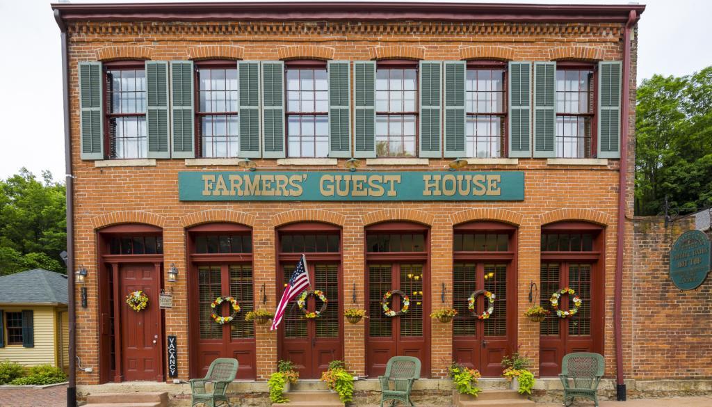 Galena Illinois B&B Galena, IL Inn for Sale