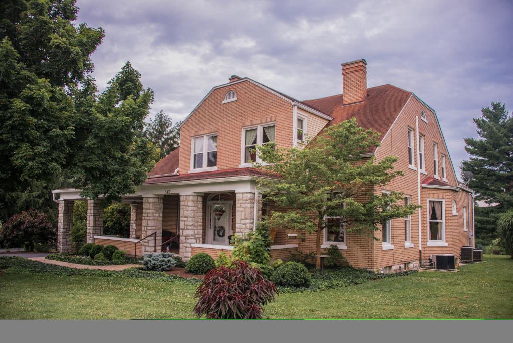 Lawrenceburg Bed and Breakfast Lawrenceburg, KY Inn for Sale