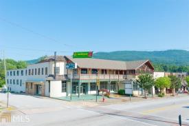 The Old Clayton Inn: 