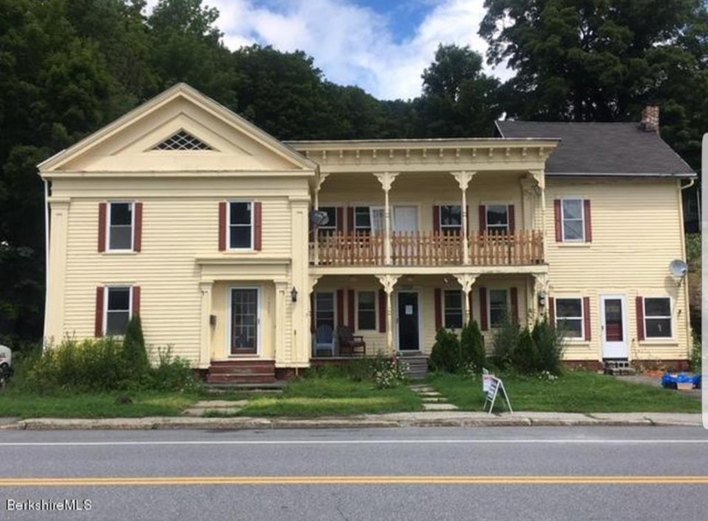 Vermont Readsboro , VT Inn for Sale