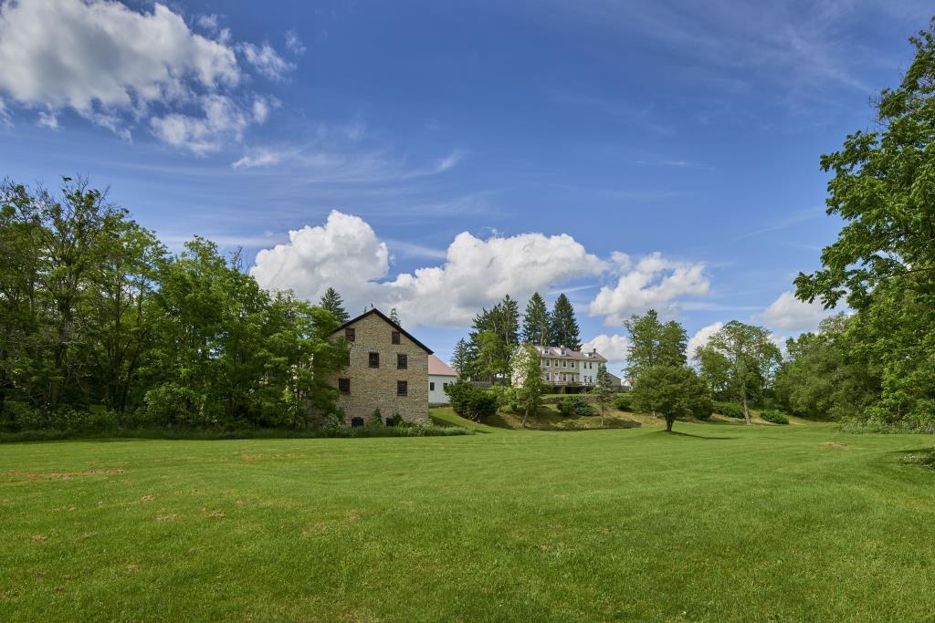 Centre Mills Bed & Breakfast Rebersburg, PA Inn for Sale