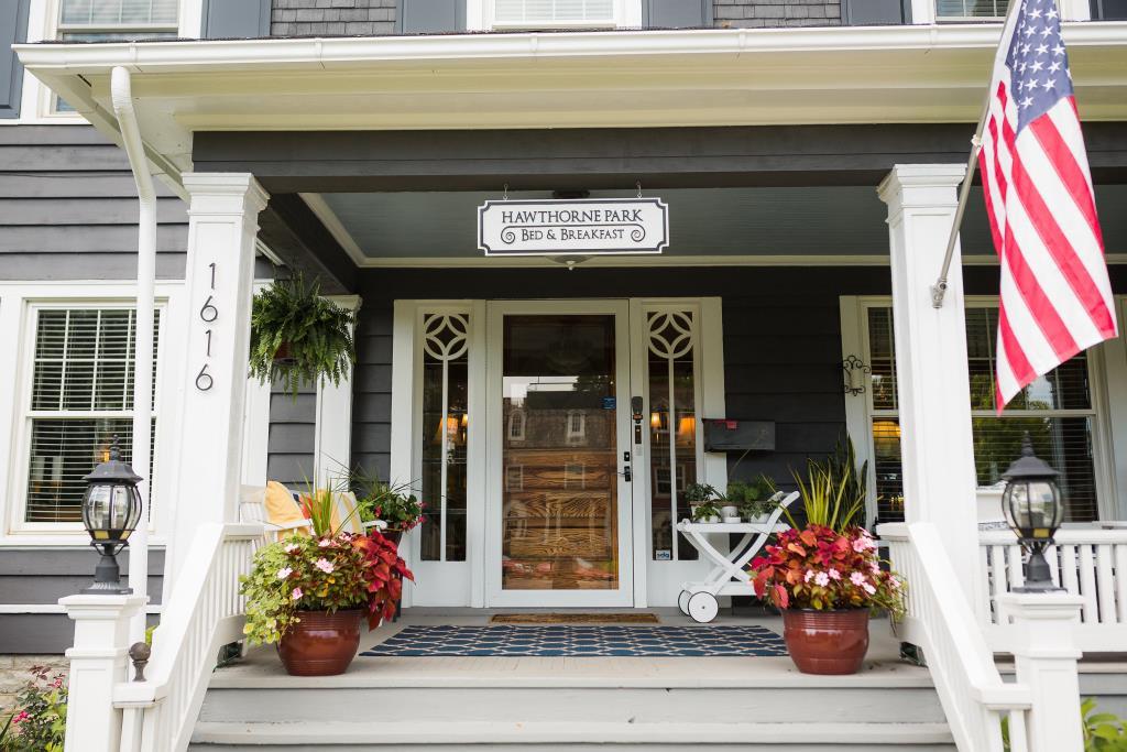 Hawthorne Park Bed and Breakfast Columbus, OH Inn for Sale