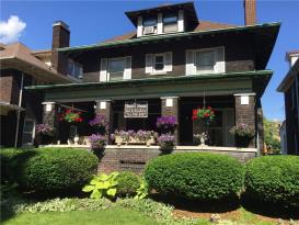 The Butler House Bed and Breakfast: 