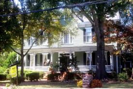 Beautiful Historic Inn For Sale: 