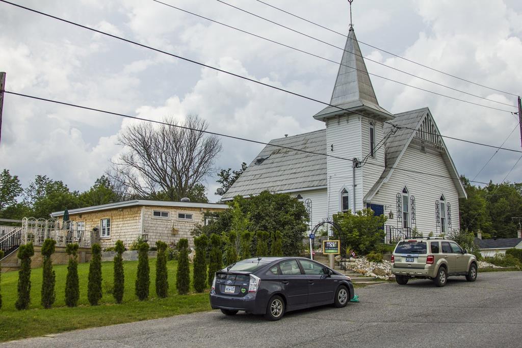 Circa 1894 B&B and Day Spa Lanark, ON Inn for Sale
