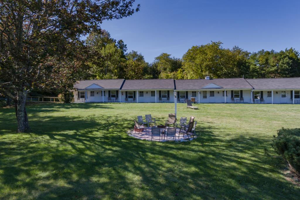 Duck Trap Motel Lincolnville, ME Inn for Sale