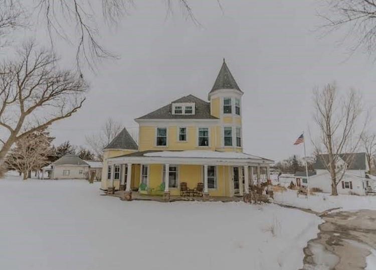 Crystal Key Inn Newman Grove , NE Inn for Sale