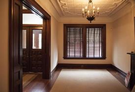 Original Elegant Victorian Attached Townhouse : 
