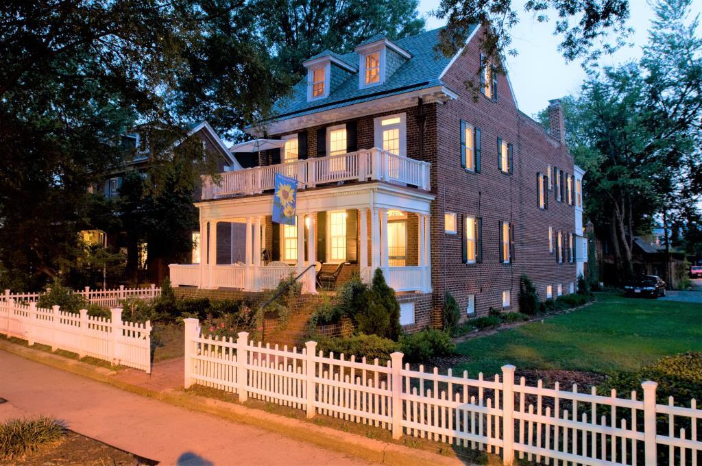 Museum District B&B Richmond, VA Inn for Sale