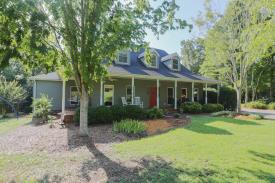 Spacious Income Property in Upstate SC: 