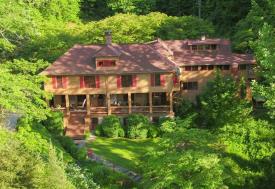 Georgia Mountain Inn for Sale: 