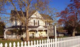SOLD~Duck Smith House B&B (Open for Business): 