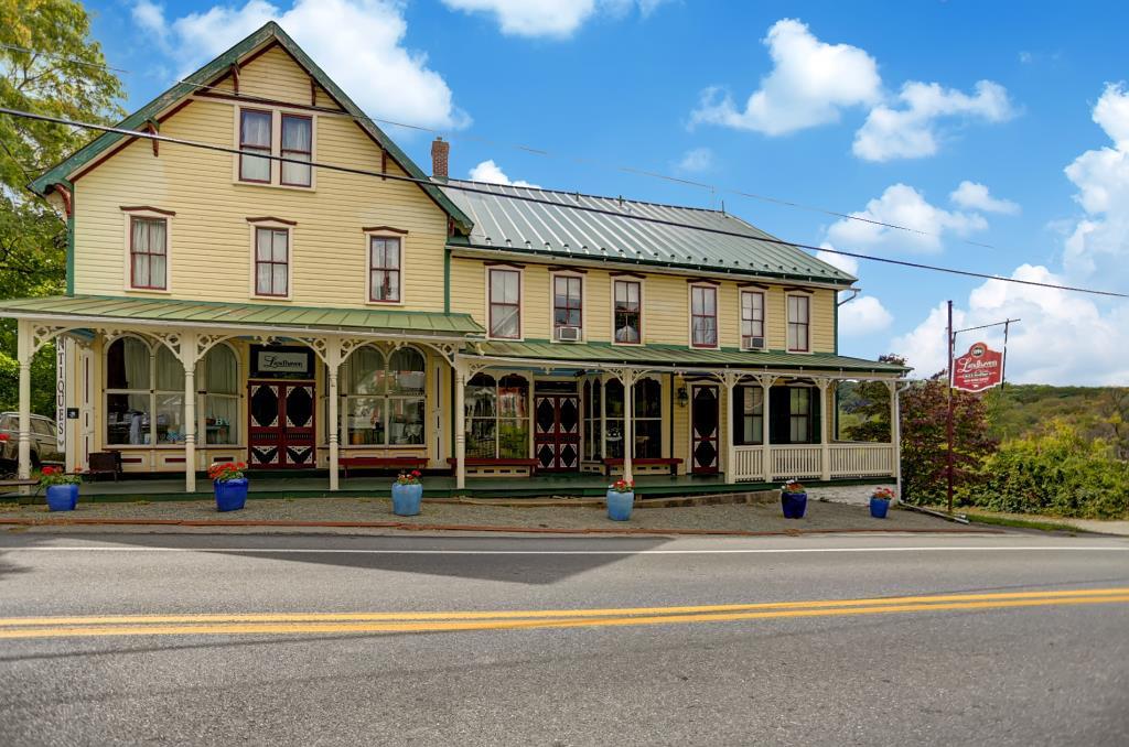 Land Haven Bed and Breakfast Barto, PA Inn for Sale