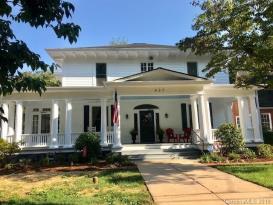 437 Walnut Street, Statesville, NC: Front of House