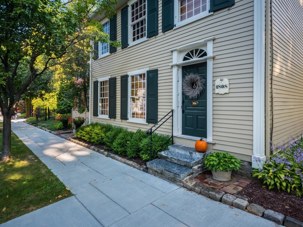 Sackets Harbor Sackets Harbor, NY Inn for Sale