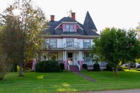 The Gallet House: Beautiful Victorian Front!
