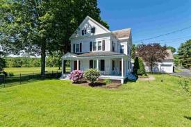 3 Perry Lane: 