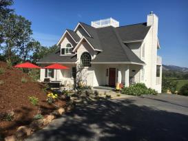 Bramasole: Wine Country Vacation House and Cottage  