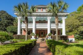 Herlong Mansion Bed & Breakfast: Herlong
