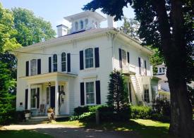 The Homeport Inn: 