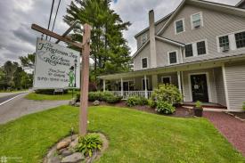 The Frogtown Inn Bed & Breakfast: 