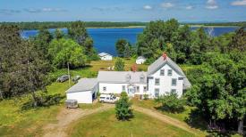 The Lakeside - Country Inn and Cabins: 