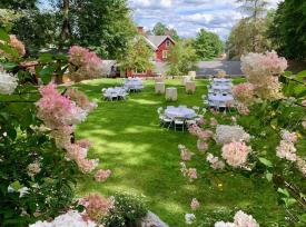 Finger Lakes Inn and Event Venue : Finger Lakes NY Inn for sale