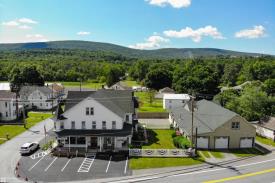 Alexander Benjamin House Country Lodging: 