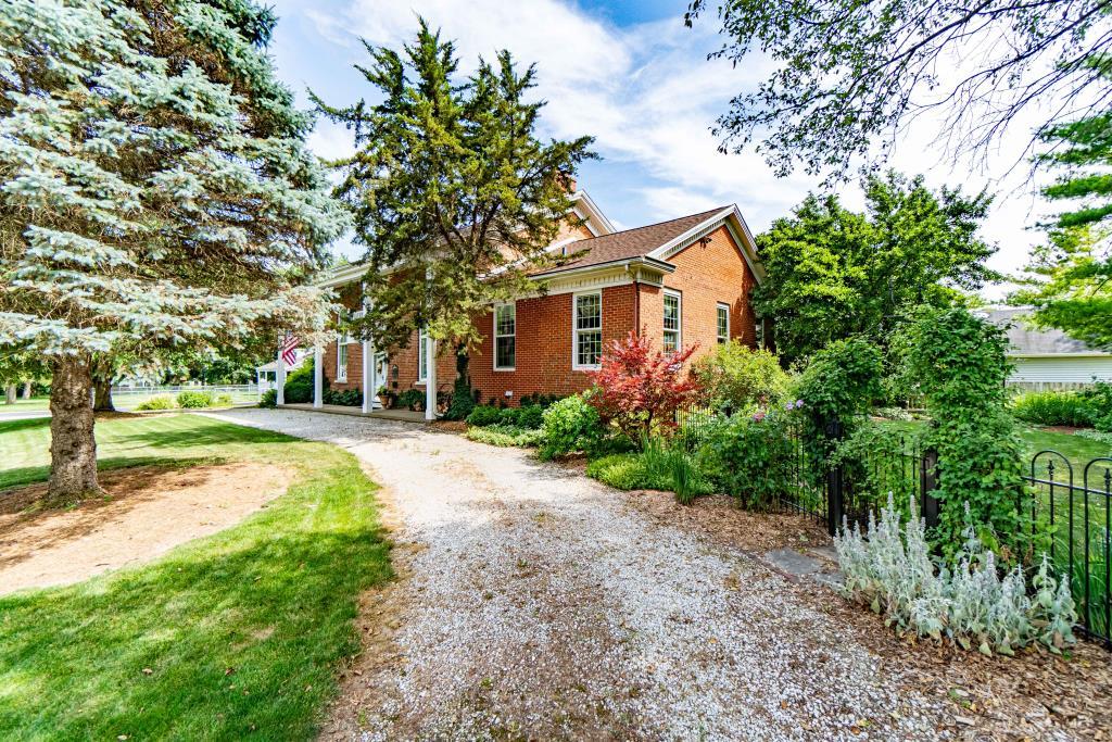 Old Church House Inn Peoria, IL Inn for Sale