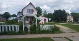 A Guest Hus Motel: 