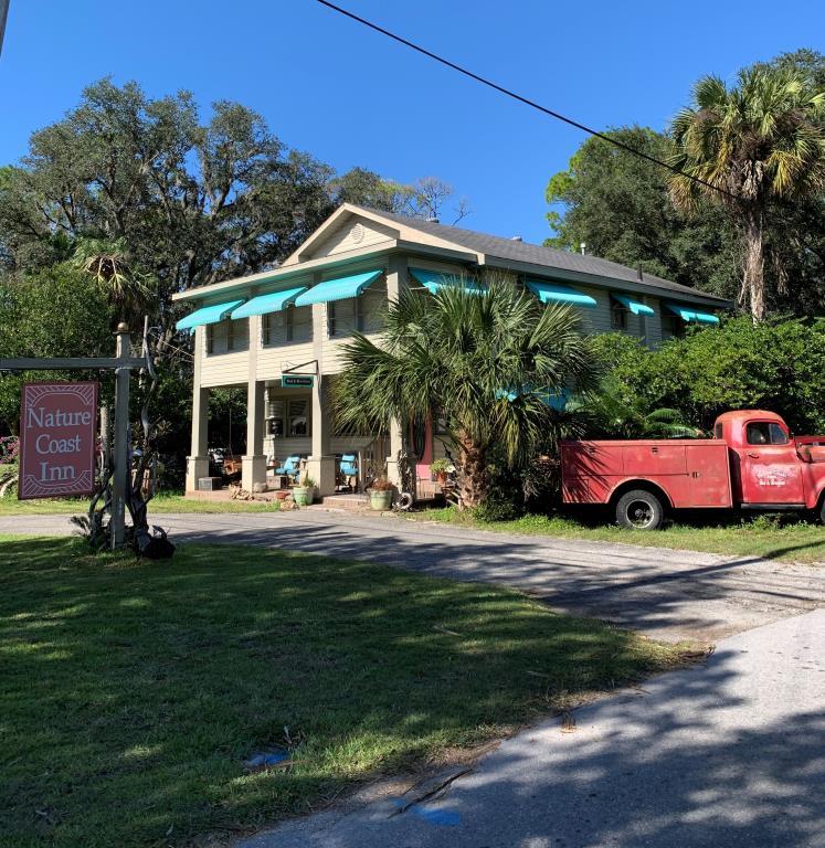 Nature Coast Inn Inglis, FL Inn for Sale