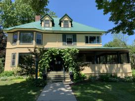 SOLD 2/28/24 - Oxford House Inn & Restaurant: Oxford House Inn & Restaurant