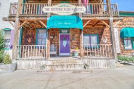 Historic Gooding Hotel Bed and Breakfast: 