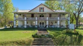 Armour Hotel: Front