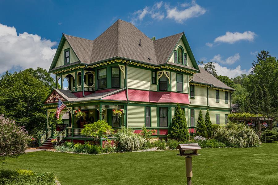 Lanesboro Minnesota Bed & Breakfast Lanesboro, MN Inn for Sale