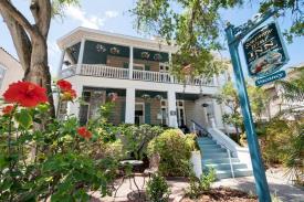 SOLD!!! - Southern Wind Inn B&B: Front of Inn